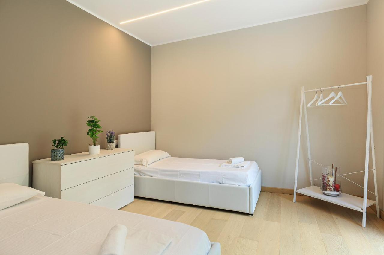 Skylake Penthouse By Impero House Stresa Exteriér fotografie